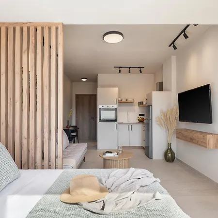 Aura Urban Living In The Heart Of Chania アパート ハニア